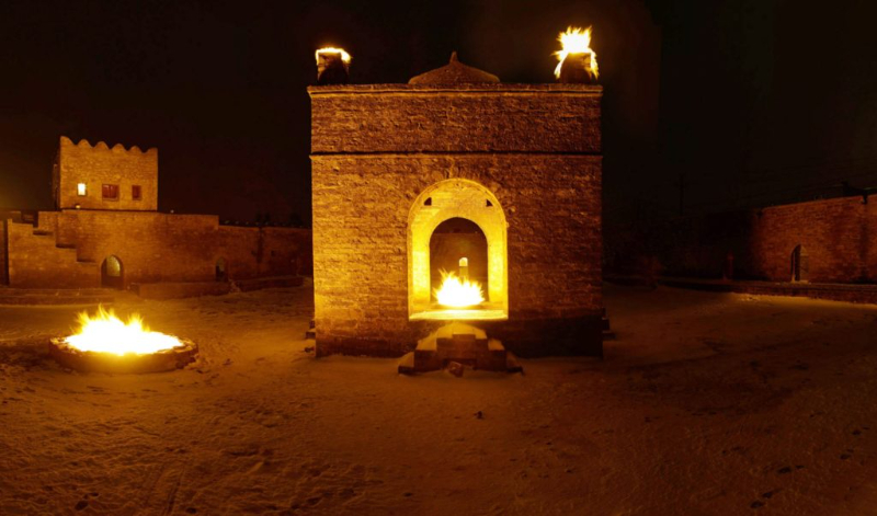 عطشگاهمعبد حریق باکو - Tazeh Kand-e-Nosrat Abad | Secret World Trip Planner